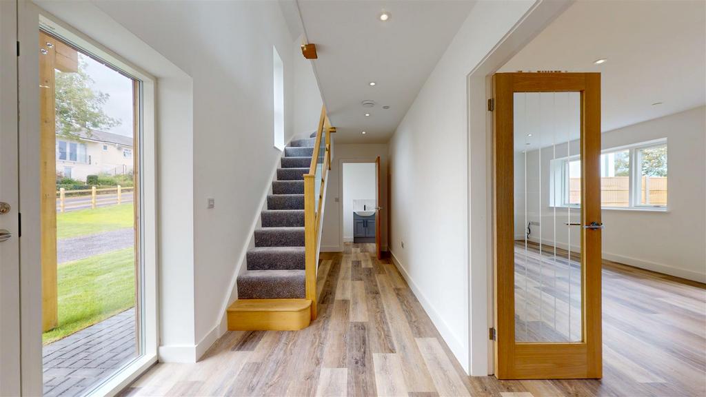 Llanddona 4 bed detached house for sale £595,000