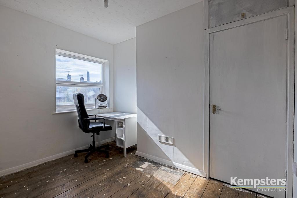 Bedroom 2.jpg