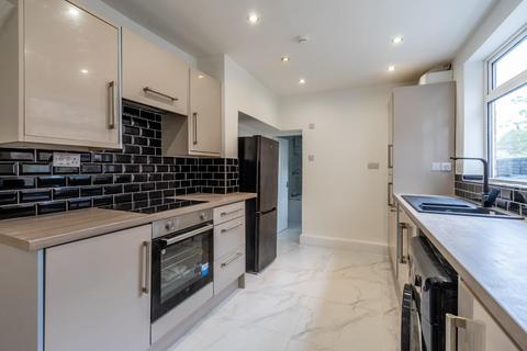 3 bedroom terraced house for sale - Cromer Street, Burton Stone Lane, York
