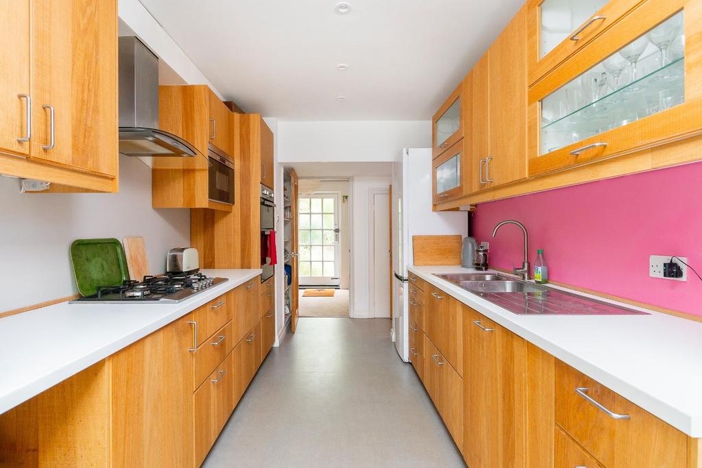 DAORREHSIBORF91 - Kitchen B.jpg
