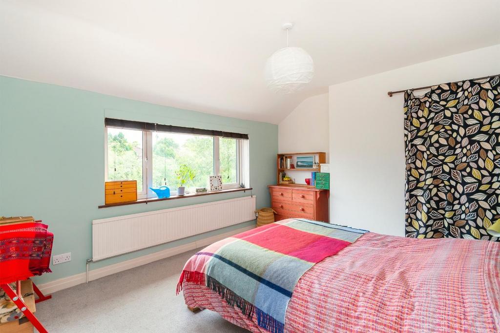 DAORREHSIBORF91 - Bedroom F.jpg