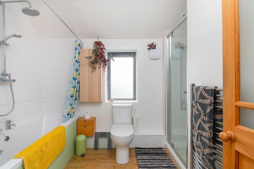 DAORREHSIBORF91 - Bathroom C.jpg