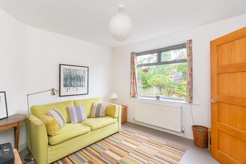19 Frobisher Road, Bristol, BS3 2AU