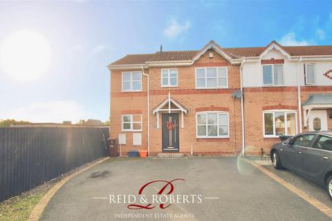4 bedroom semi-detached house for sale - Forest Walk, Buckley