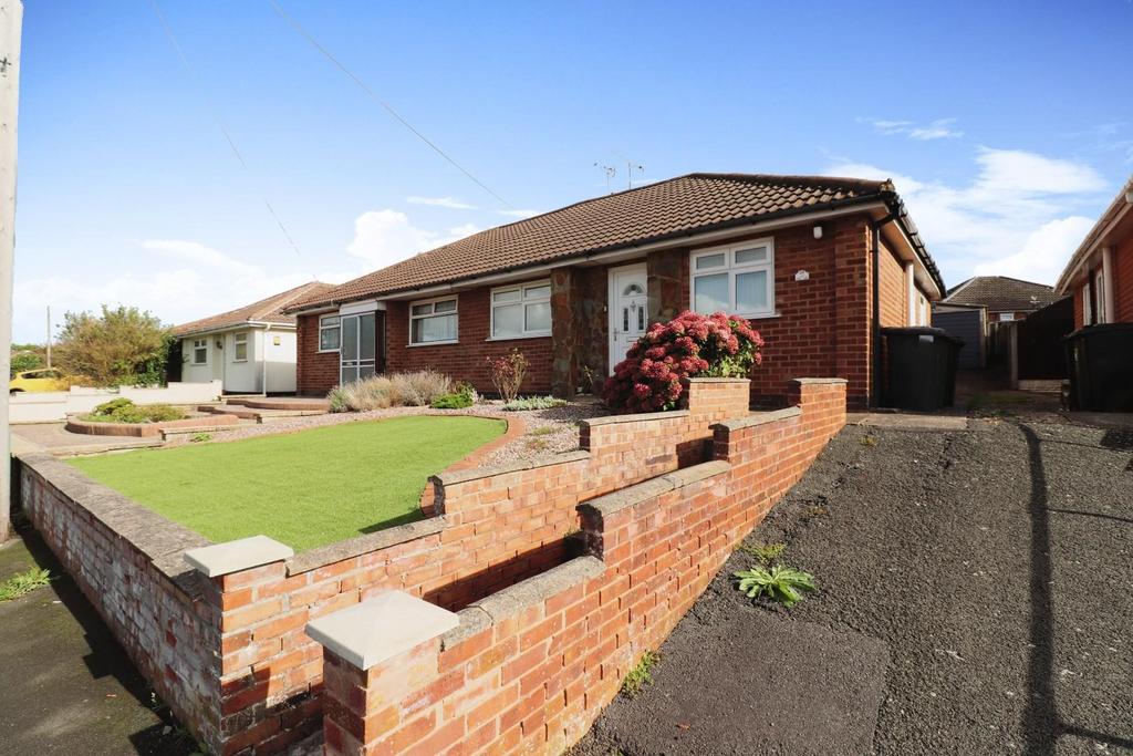 Robert Road, Exhall, Coventry 2 bed semidetached bungalow for sale £230,000