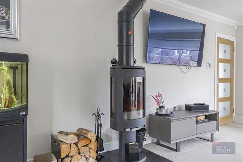 4 Carnaby Road, Broxbourne, EN10 7EG