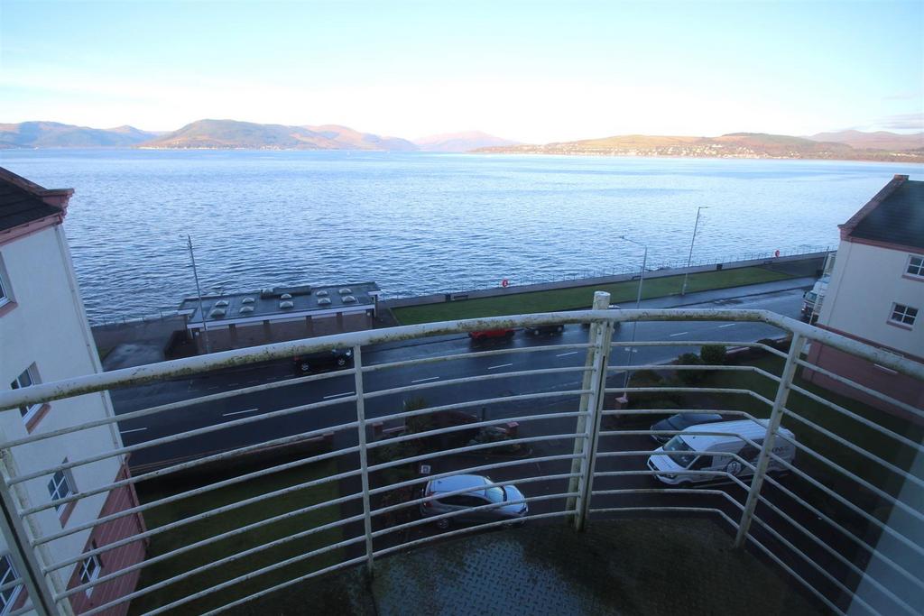 Cragburn Gate, Albert Road, Gourock 2 bed flat for sale £229,000