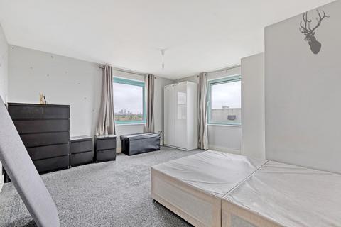 2 bedroom flat for sale - Fairfield Road, Bow