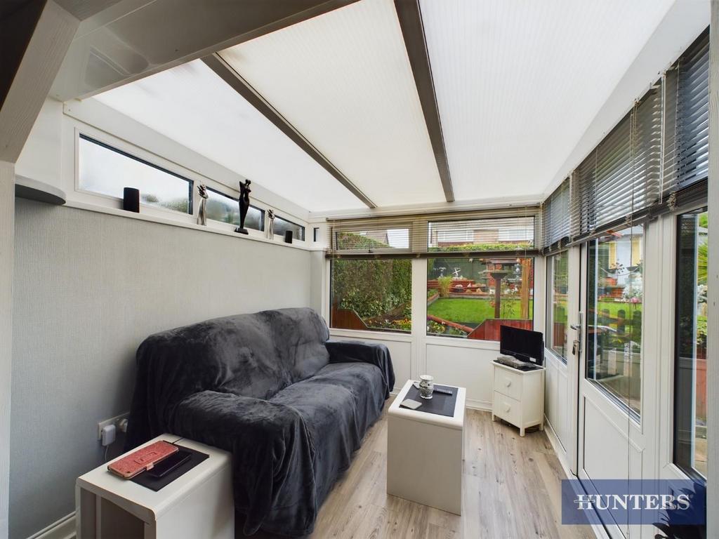 CAM01994 G0-PR0209-STILL009.jpg