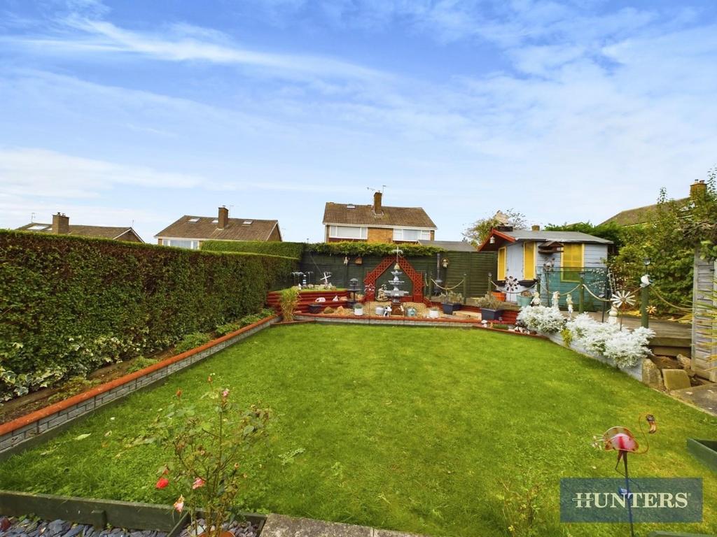 CAM01994 G0-PR0209-STILL014.jpg