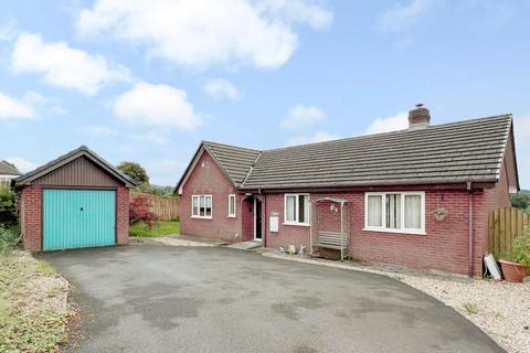 3 bedroom detached bungalow for sale, Crossgates, Llandrindod Wells, LD1