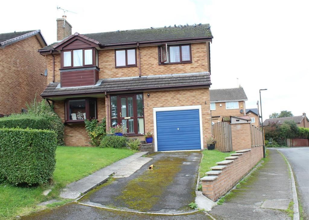 Fresh Court, Simmondley, Glossop 4 bed detached house to rent £1,500