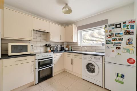 2 bedroom apartment for sale, Truro