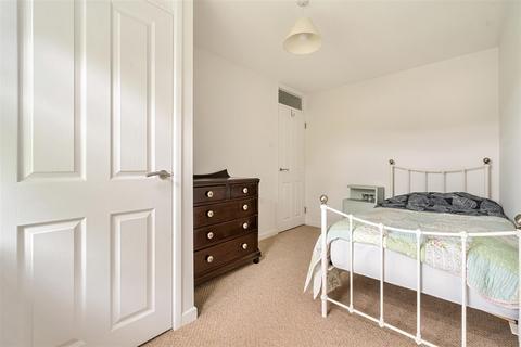 2 bedroom apartment for sale, Truro