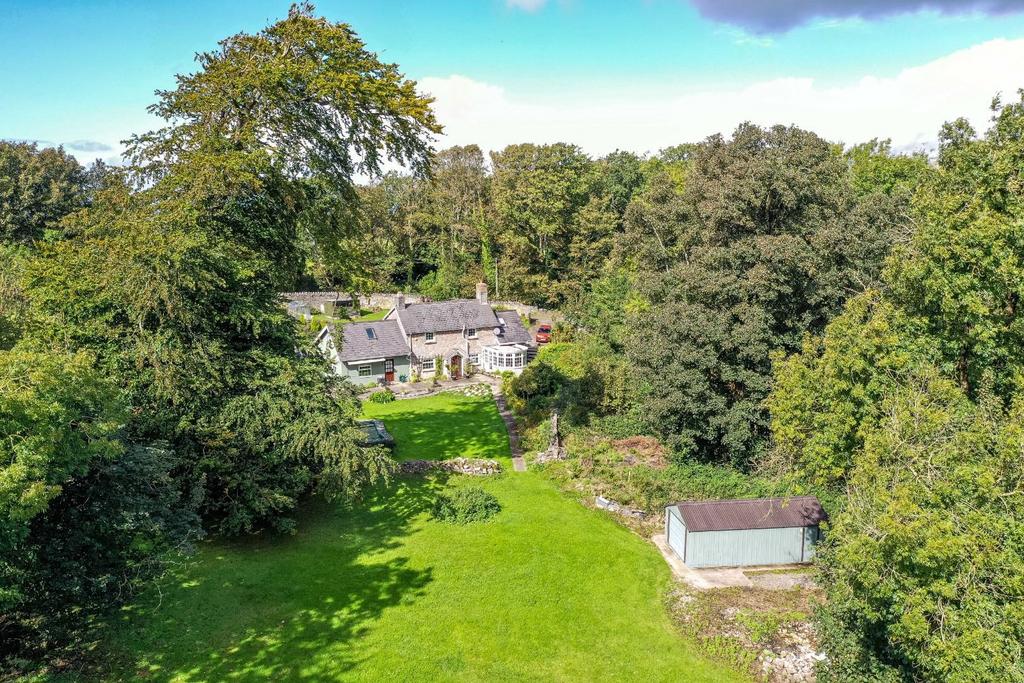 Penllyn, Nr Cowbridge, Vale of CF71 7RQ 4 bed detached house