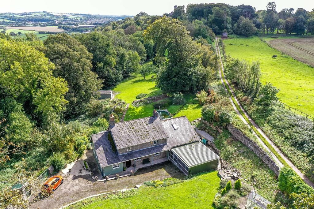 Penllyn, Nr Cowbridge, Vale of CF71 7RQ 4 bed detached house