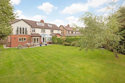 Sandholme Bradford Road, Burley In Wharfedale, Ilkley, LS29 7PU