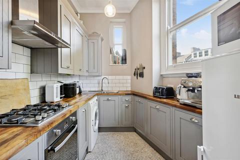 56a Fitzgeorge Avenue, London, W14 0SW