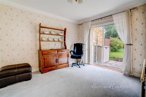 3 bedroom semi-detached house for sale - Heol Seddon, Danescourt, Cardiff