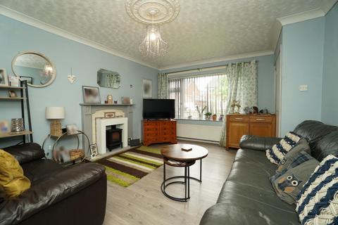 4 bedroom detached house for sale, Greenshaw Drive, Haxby, York, YO32 3DD