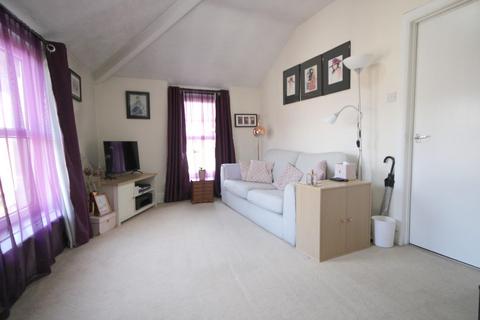 Flat 3, Towering House Cheltenham Mount, Harrogate, HG1 1DW