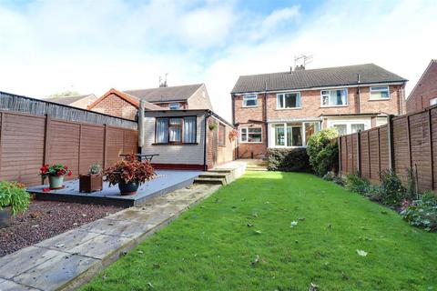 3 bedroom semi-detached house for sale, East Dale Road, Melton