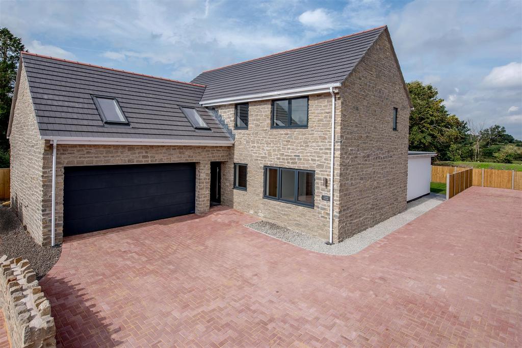 Broadway, Ilminster 5 bed detached house for sale £850,000