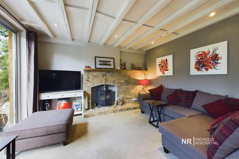 173 Francis Close, Epsom, KT19 0JT
