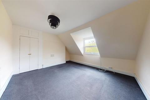 1 bedroom flat for sale, Richmond House, The Parade, CT20
