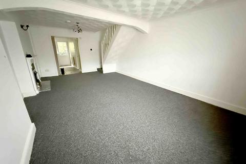 2 bedroom terraced house to rent, Neath Road, Briton Ferry, Neath, SA11