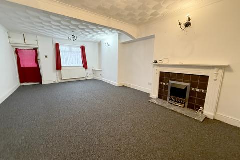 2 bedroom terraced house to rent, Neath Road, Briton Ferry, Neath, SA11