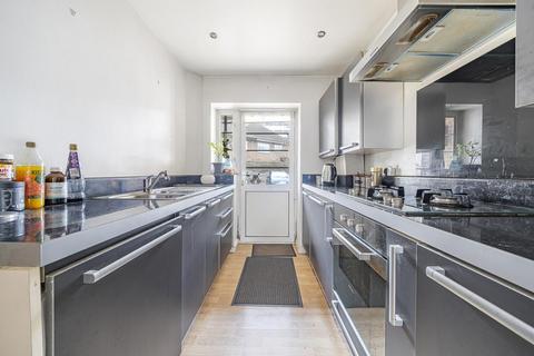 Flat 1, Springfield Court Springfield Road, Kingston Upon Thames, KT1 2SB