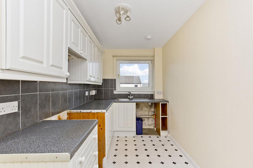4/7 Westburn Avenue, Edinburgh, EH14 2TH 1 bed flat £100,000