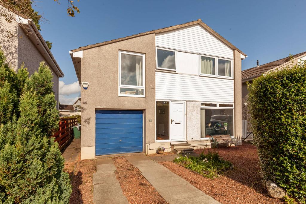 53 Barnton Park Avenue, Barnton, Edinburgh, EH4 6HD 4 bed detached