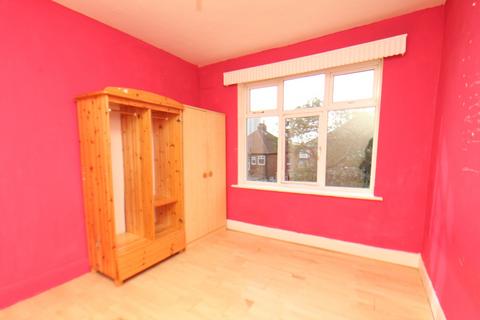 3 bedroom semi-detached house for sale - Cliftonville Avenue, Grainger park, Newcastle upon Tyne, Tyne and Wear, NE4 8RT