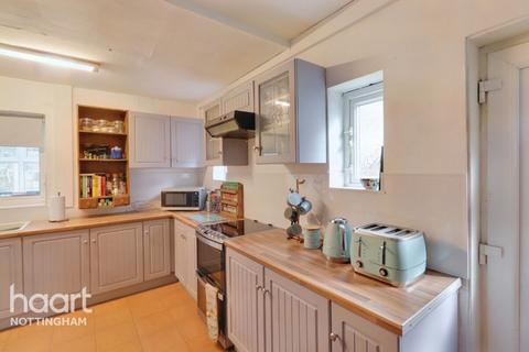 298 Wollaton Vale, Wollaton, Nottingham, NG8 2GG
