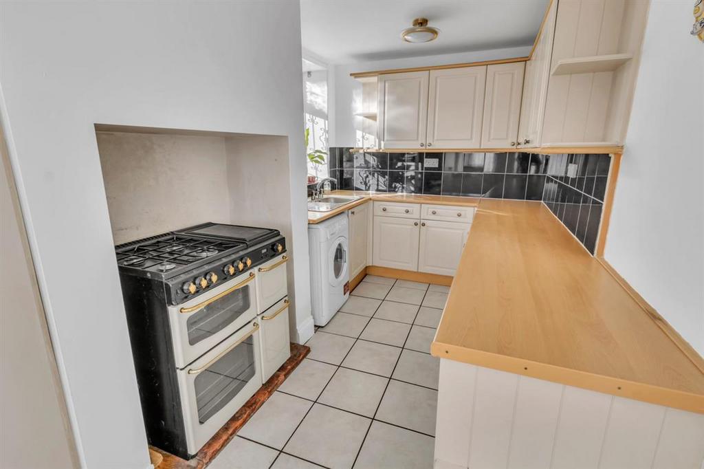 Sunny Bank, Off Midgley Road, Mytholmroyd, Hebden Bridge 1 bed end of