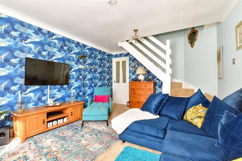 99 Westgate Close, Canterbury, CT2 8JH