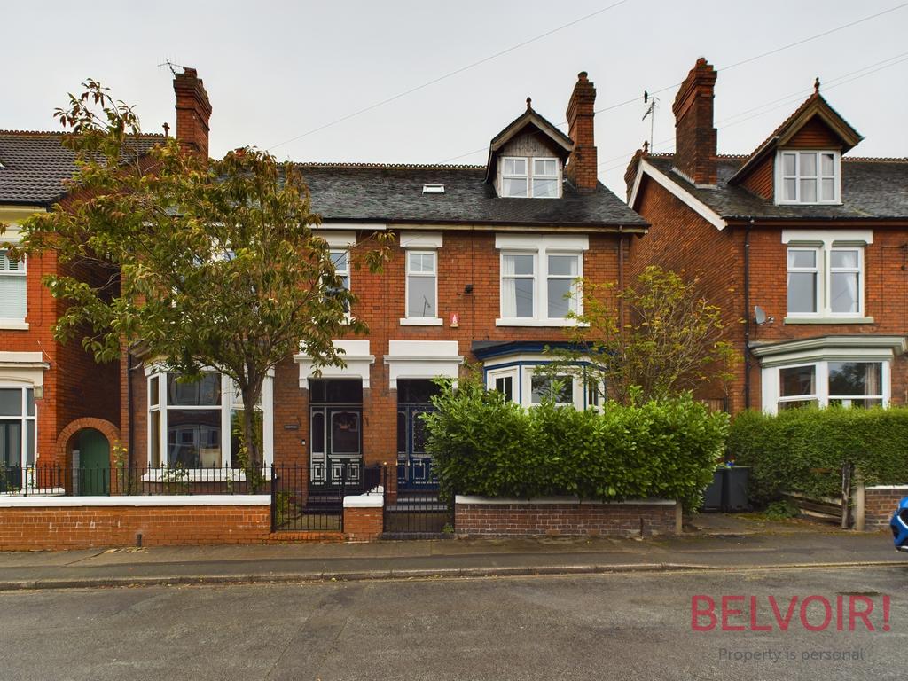 Spratslade Drive, Dresden, StokeonTrent, ST3 5 bed semidetached