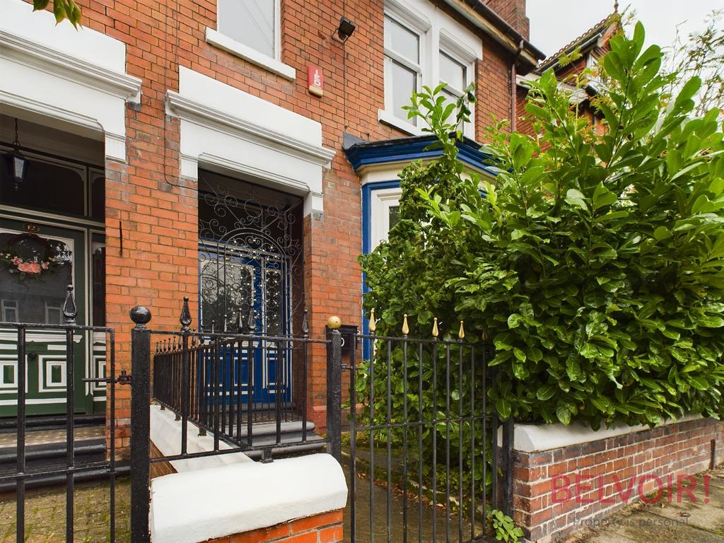 Spratslade Drive, Dresden, StokeonTrent, ST3 5 bed semidetached