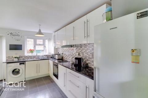 3 bedroom terraced house for sale, Harlaxton Walk, St Anns