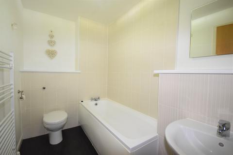 2 bedroom flat to rent, Monart Road, Perth, Perthshire, PH1 5UQ
