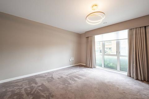 3 bedroom flat for sale, Franco Ave, Colindale, London, NW9