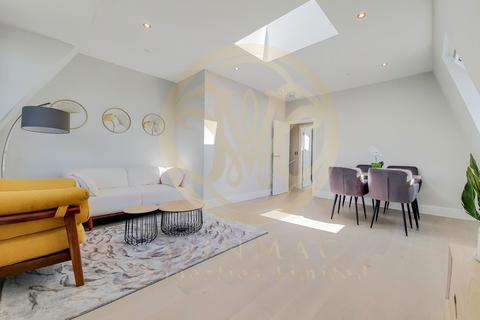 2 bedroom maisonette to rent, Ealing, London W5