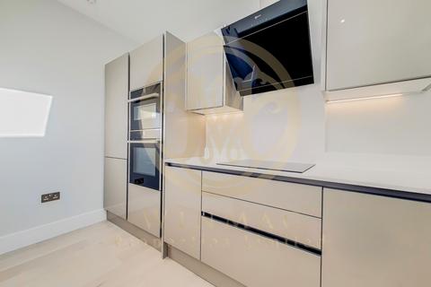 2 bedroom maisonette to rent, Ealing, London W5