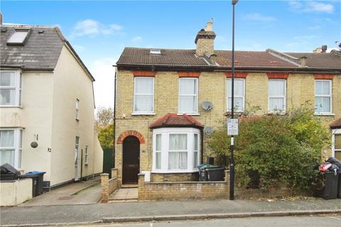 3 bedroom end of terrace house to rent, Siddons Road, Croydon, CR0