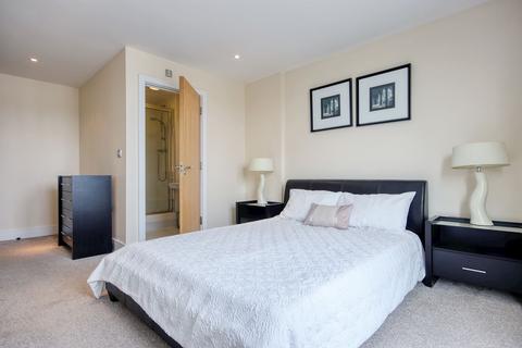 3 bedroom apartment to rent, Drayton Park, Arsenal