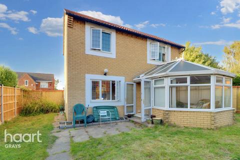 3 bedroom detached house for sale, Davis Road, Grays