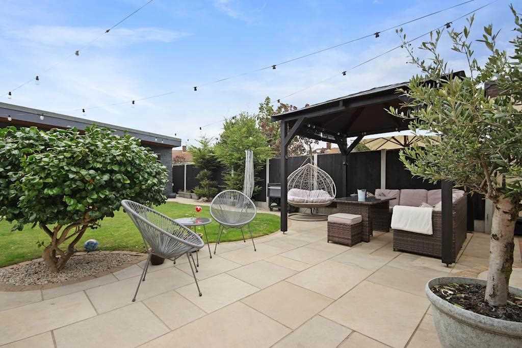 Garden Additional
