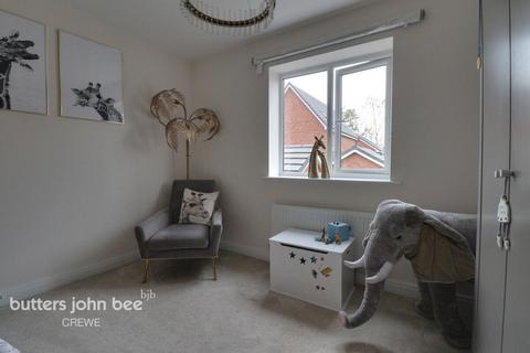 42 Alfred King Close, Shavington, Crewe, CW2 5UW